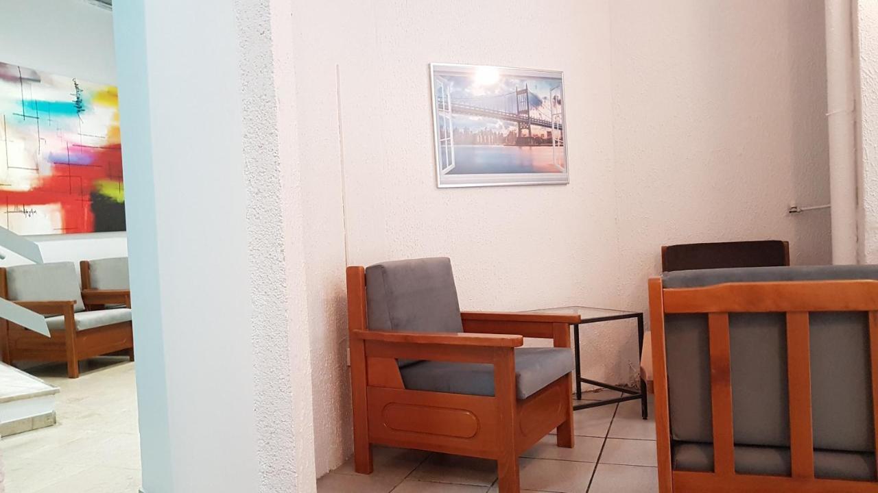 Palette Apartment Chocolate - Athens Center, 6 Bd, 3 Bath Zewnętrze zdjęcie